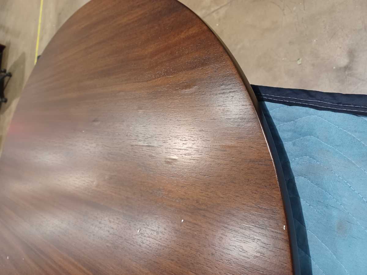 Lyncott Dining Table - Gallery Image 9